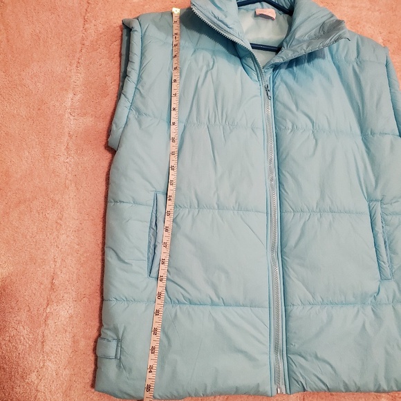 Going Upstate Oversized Puffer Vest - Blue, great condition, size XS - Picture 4 of 12